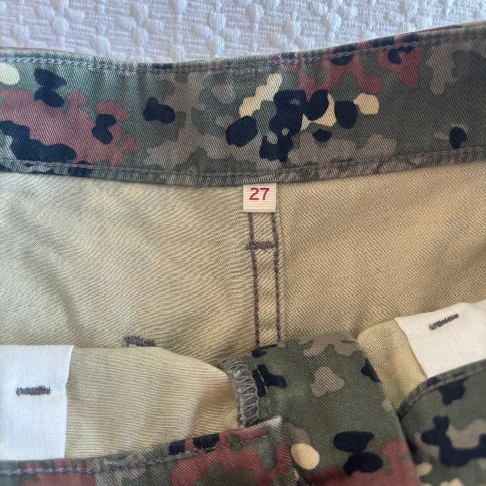 NWT! Levi's Multicolor Cargo Shorts Size 27